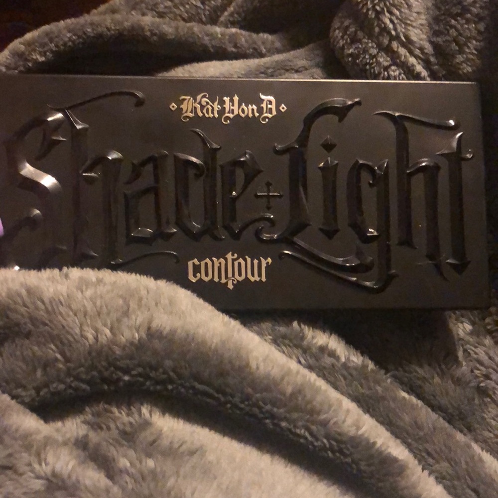 Kat Von D Contour Palette